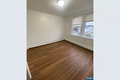 11 Westervelt Place 2 #2, Garfield, NJ 07026 - Photo 8