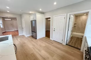 35 Claremont Ave 2, Montclair, NJ 07042 - Photo 4
