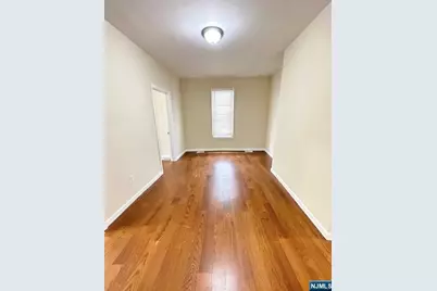447 17th Street, Newark, NJ 07103 - Photo 2