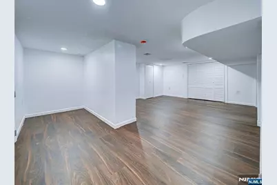 217 Heywood Avenue, Orange, NJ 07050 - Photo 12