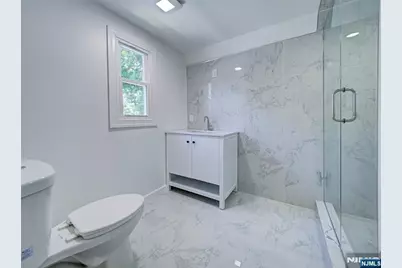 217 Heywood Avenue, Orange, NJ 07050 - Photo 18