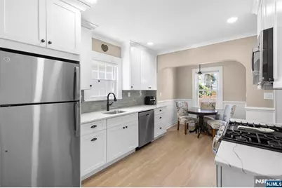 163 Magnolia Avenue, Hillsdale, NJ 07642 - Photo 8