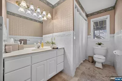12 William Street, Saddle Brook Township, NJ 07663 - Photo 18