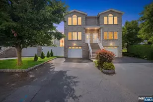 481 Gardner Pl 1, Hackensack, NJ 07601 - Photo 2