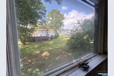 870 Ridgewood Avenue, Oradell, NJ 07649 - Photo 18