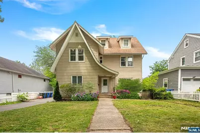 420 Carmita Avenue 1 #1, Rutherford, NJ 07070 - Photo 1