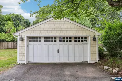 3 Madison Heights, Wyckoff Township, NJ 07481 - Photo 2