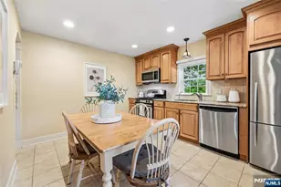 3 Madison Heights, Wyckoff Township, NJ 07481 - Photo 8