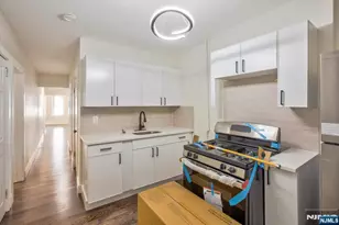 22 Edwin Pl, Newark, NJ 07112 - Photo 22