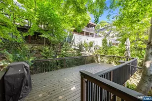 1080 River Rd, Edgewater, NJ 07020 - Photo 48