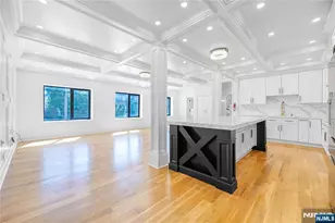 1080 River Rd, Edgewater, NJ 07020 - Photo 12