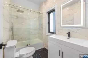 1080 River Rd, Edgewater, NJ 07020 - Photo 42