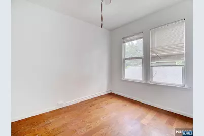 147 Huntington Terrace 143 #143, Newark, NJ 07112 - Photo 10