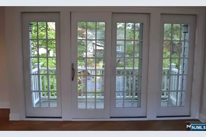 201-205 Franklin Avenue 201E #201E, Midland Park, NJ 07432 - Photo 10