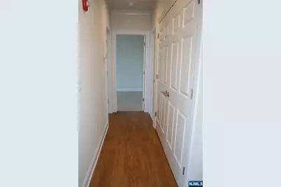 201-205 Franklin Avenue 201E #201E, Midland Park, NJ 07432 - Photo 12