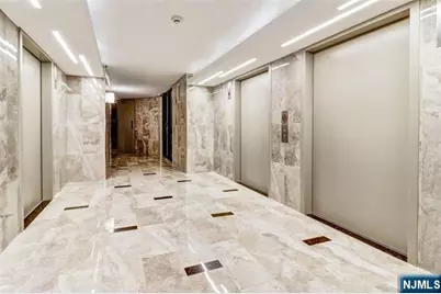 108 Harmon Cove Tower, Secaucus, NJ 07094 - Photo 26