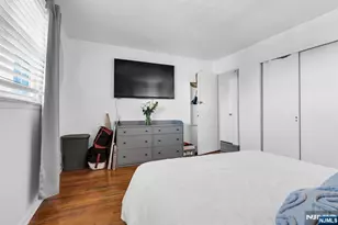 321 Farnham Ave, Lodi, NJ 07644 - Photo 14