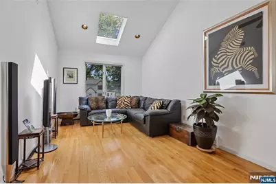 181 Behnke Avenue, Paramus, NJ 07652 - Photo 14