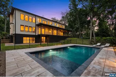 911 Hilltop Terrace, Franklin Lakes, NJ 07417 - Photo 30