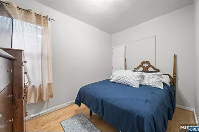 207 Van Winkle Avenue, Nutley, NJ 07110 - Photo 12