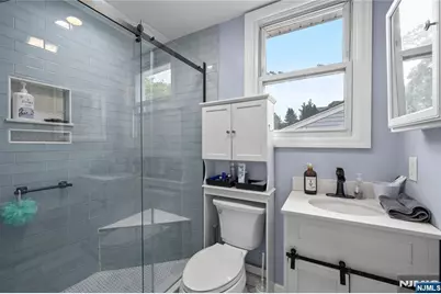 207 Van Winkle Avenue, Nutley, NJ 07110 - Photo 14