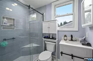 207 Van Winkle Ave, Nutley, NJ 07110 - Photo 14