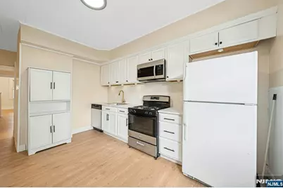 345 Davis Avenue, Kearny, NJ 07032 - Photo 12