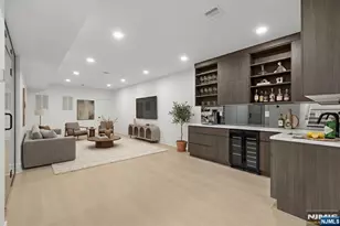 155 Truman Terrace, Paramus, NJ 07652 - Photo 24