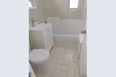 445 Main Street, Fort Lee, NJ 07024 - Photo 8
