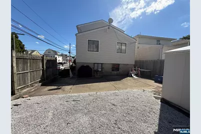 89 Bergen Avenue, Kearny, NJ 07032 - Photo 4
