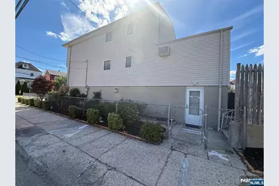 89 Bergen Avenue, Kearny, NJ 07032 - Photo 2