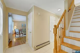 25 Hollywood Ave, Emerson, NJ 07630 - Photo 2
