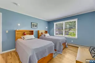 25 Hollywood Ave, Emerson, NJ 07630 - Photo 28