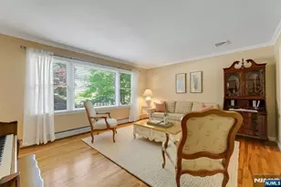 25 Hollywood Ave, Emerson, NJ 07630 - Photo 4