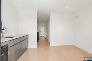 21 Cumbermeade Rd, Fort Lee, NJ 07024 - Photo 44
