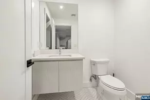 21 Cumbermeade Rd, Fort Lee, NJ 07024 - Photo 28
