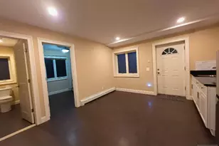 304 E Palisades Blvd, Palisades Park, NJ 07650 - Photo 6