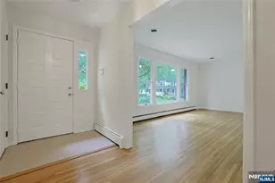 101 S Colonial Dr, Harrington Park, NJ 07640 - Photo 6