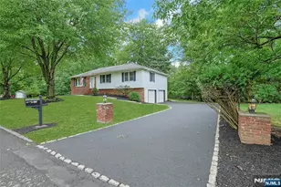 101 S Colonial Dr, Harrington Park, NJ 07640 - Photo 32