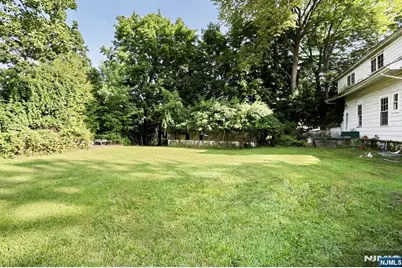 24 Middletown Road, Montvale, NJ 07645 - Photo 8