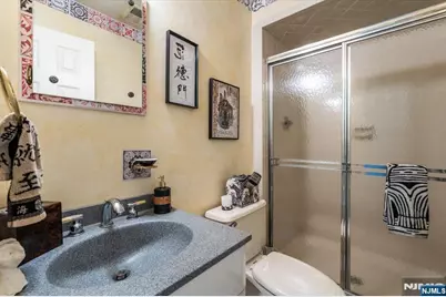 329 Glenwood Avenue, Leonia, NJ 07605 - Photo 16