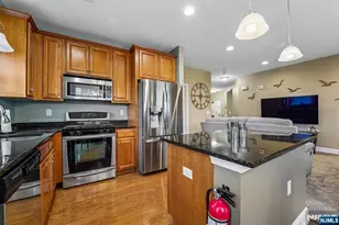 6214 Brookhaven Ct 214, Riverdale, NJ 07457 - Photo 14