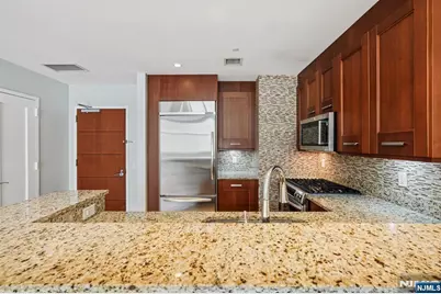 8100 River Road 210 #210, North Bergen, NJ 07047 - Photo 4