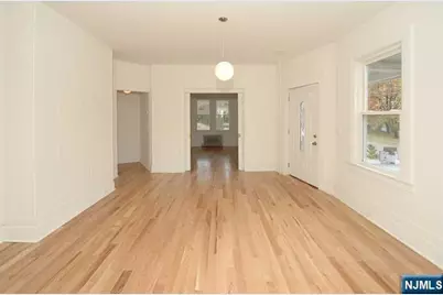 217 Highwood Avenue, Ridgewood, NJ 07450 - Photo 4