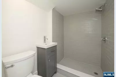 217 Highwood Avenue, Ridgewood, NJ 07450 - Photo 14