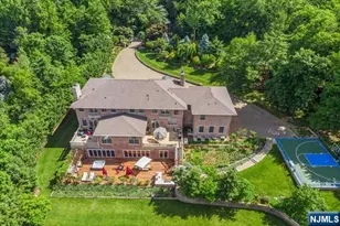 31 Marie Major Dr, Alpine, NJ 07620 - Photo 4