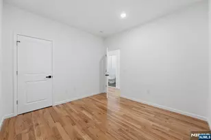 26 Parkhurst St, Newark, NJ 07114 - Photo 12