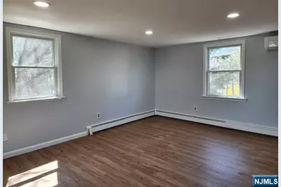 2 Brady Street, Waldwick, NJ 07463 - Photo 2