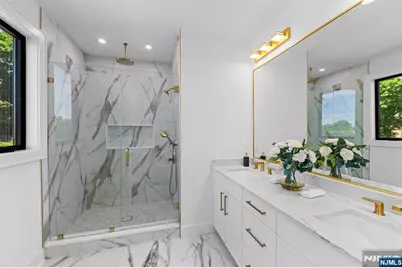401 A Grand Avenue A #A, Leonia, NJ 07605 - Photo 32