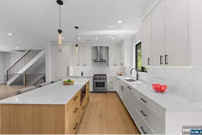 401 A Grand Avenue A #A, Leonia, NJ 07605 - Photo 24